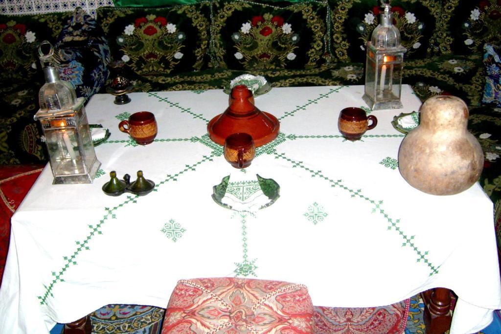 Kasbah Dar Dmana Hotell Skoura Exteriör bild